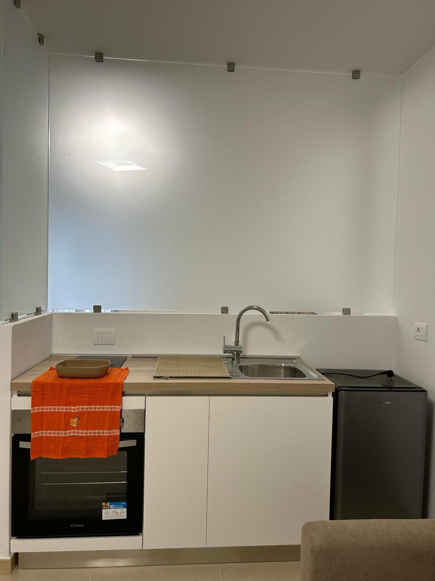 Little Rose Apartman Catania-Fontanarossai nemzetközi repülőtér Kültér fotó